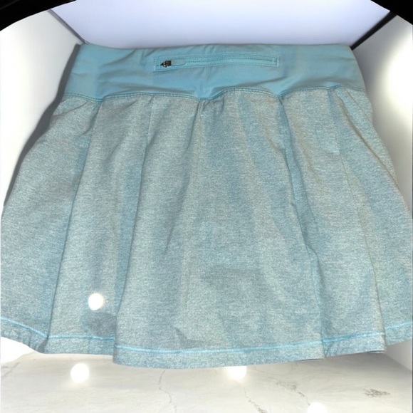Lululemon Pace Rival Skirt 15" in Heather Lux Multi Icing Blue / Icing Blue SZ 2 - Picture 2 of 14